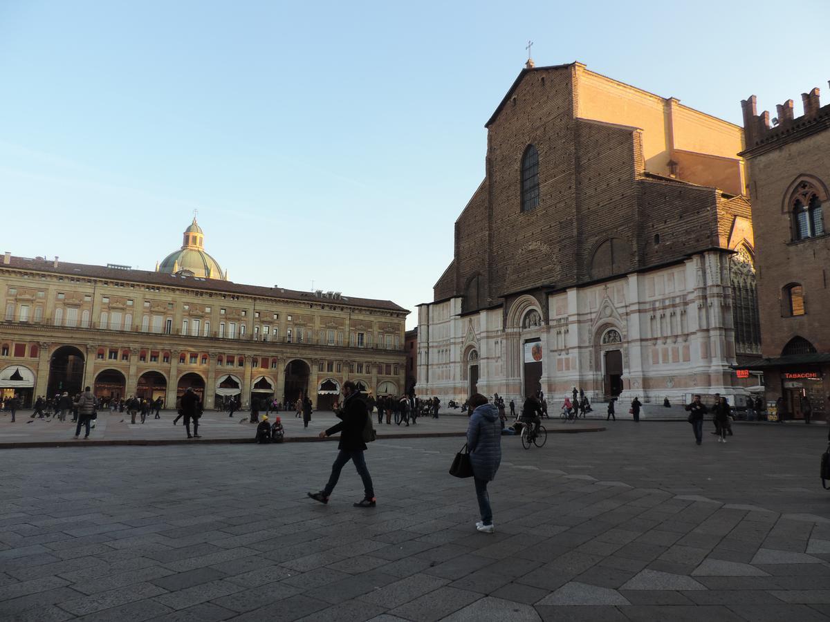 B&B Piazza Grande Bolonia Exterior foto
